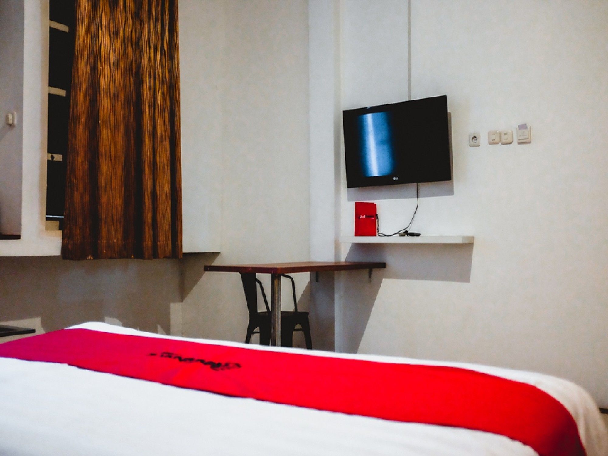 Reddoorz Plus Near Palembang Indah Mall Eksteriør billede